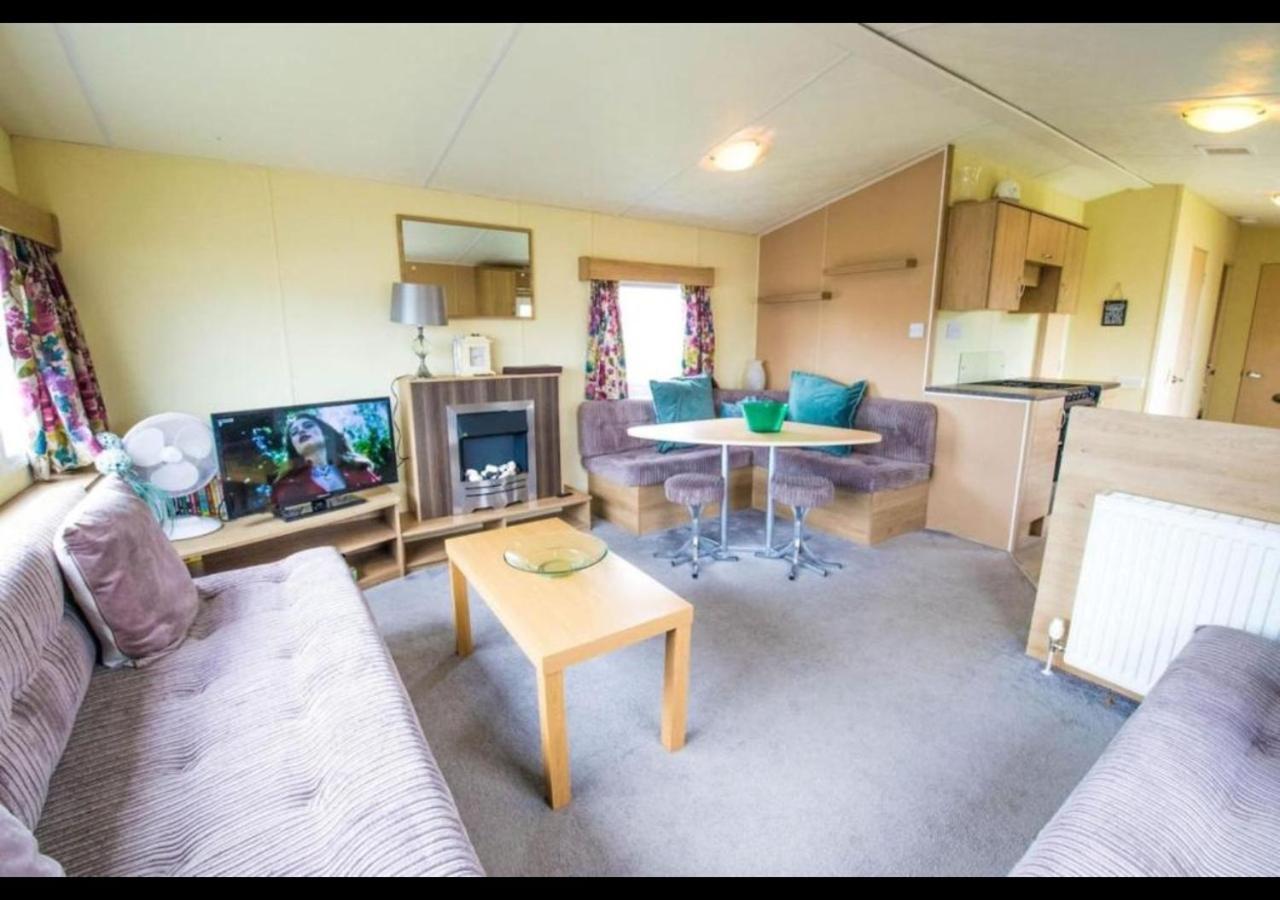 Sbl70 - Camber Sands Holiday Park - Sleeps 8 - Close Swimming Pools And Facilities - Private Parking Zewnętrze zdjęcie